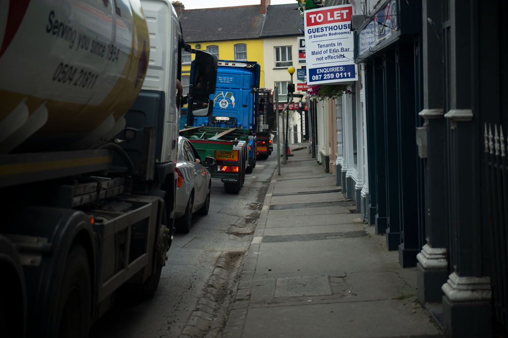 Truck traffic 3